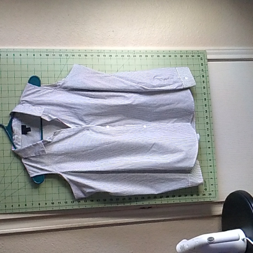 Worthington L black and white long sleeve dress shirt